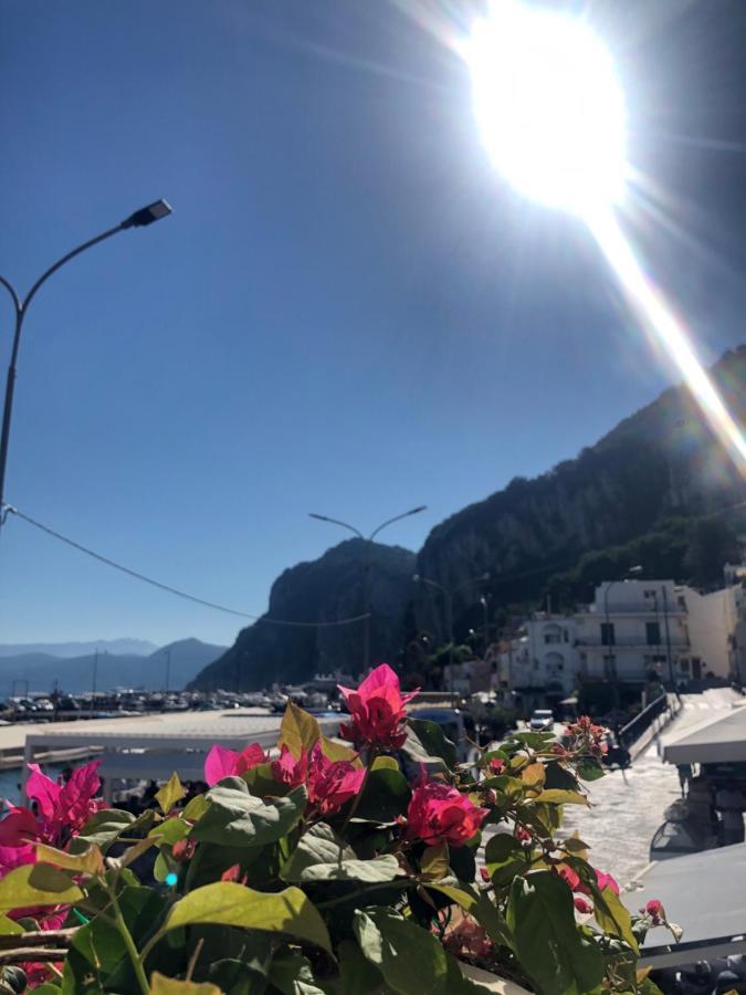 La Baia Di Napoli Apartment Капри Екстериор снимка