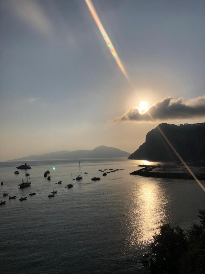La Baia Di Napoli Apartment Капри Екстериор снимка
