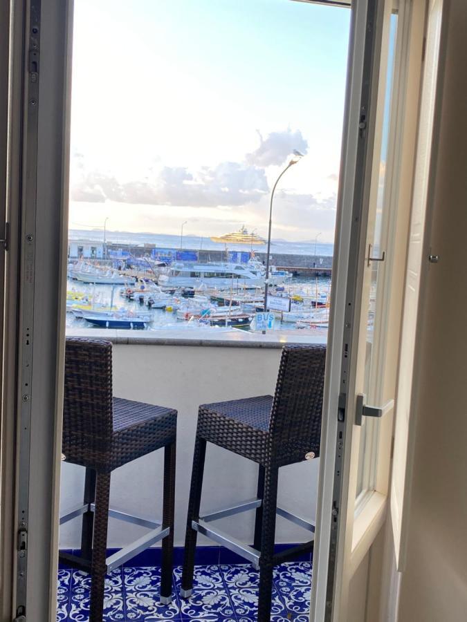 La Baia Di Napoli Apartment Капри Екстериор снимка
