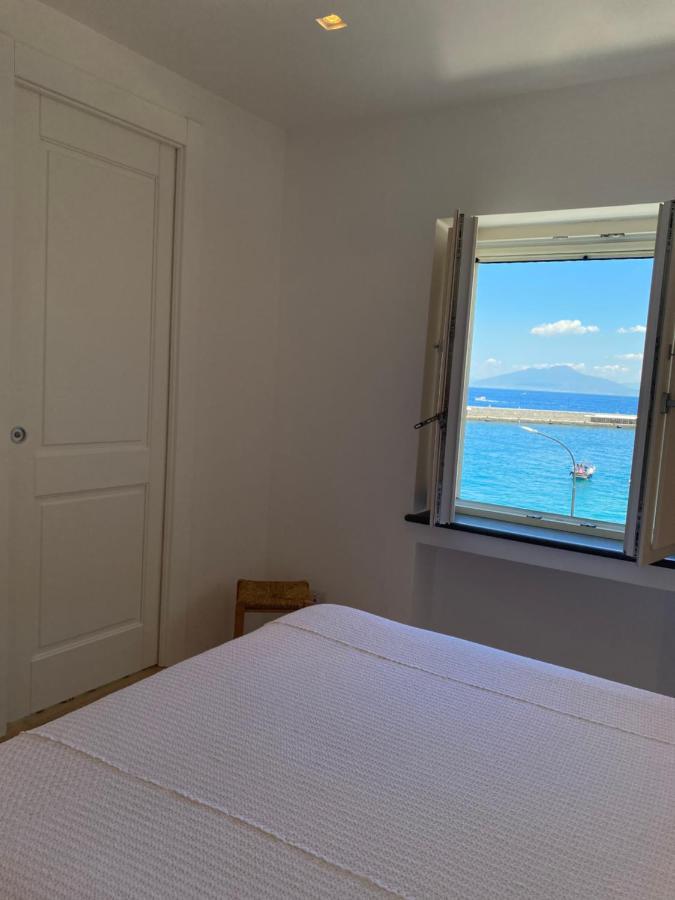 La Baia Di Napoli Apartment Капри Екстериор снимка