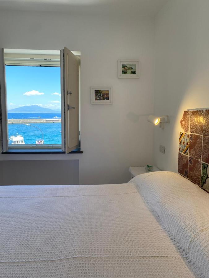 La Baia Di Napoli Apartment Капри Екстериор снимка