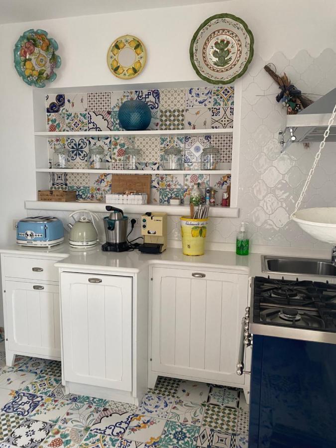 La Baia Di Napoli Apartment Капри Екстериор снимка