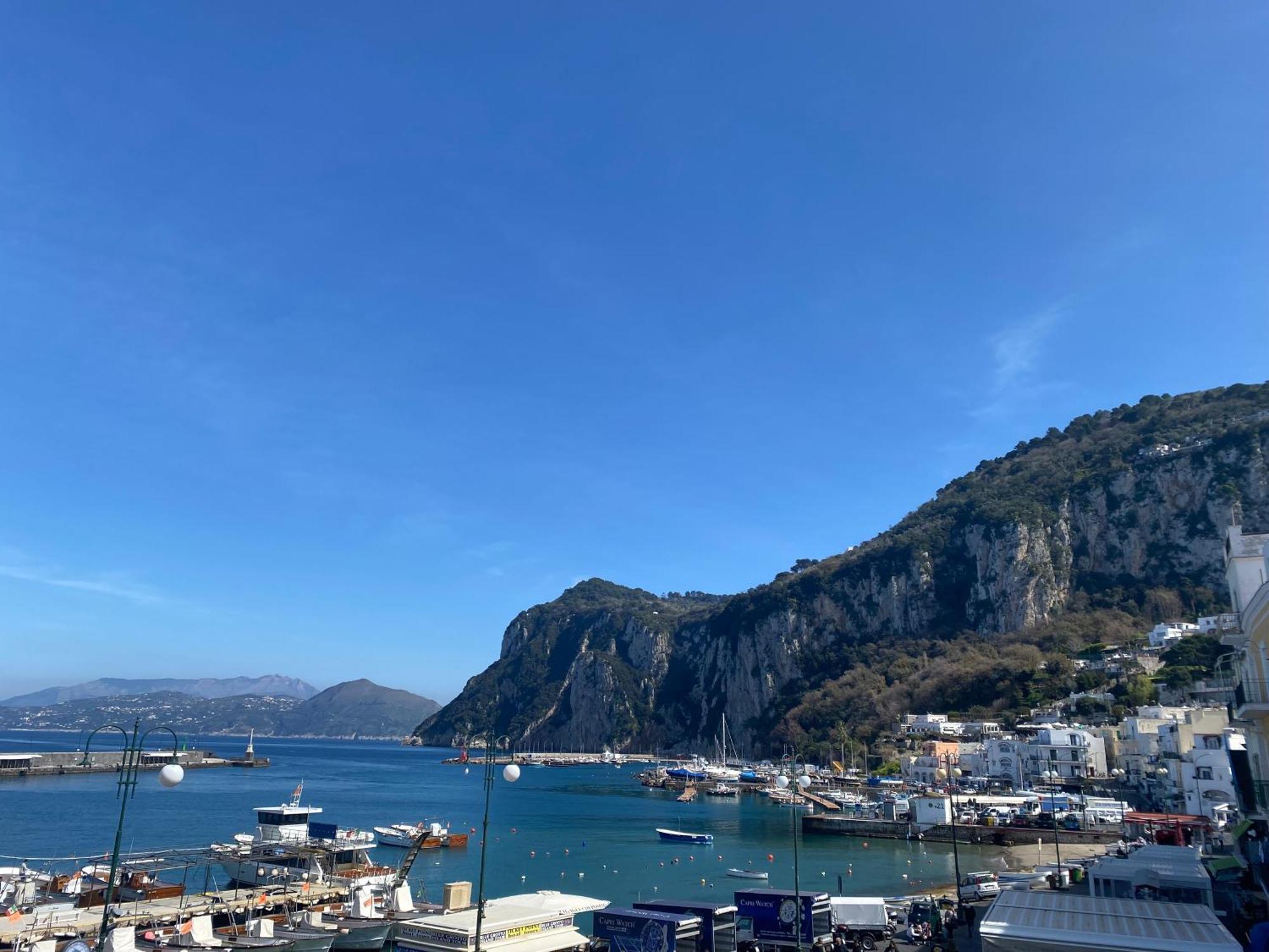 La Baia Di Napoli Apartment Капри Екстериор снимка